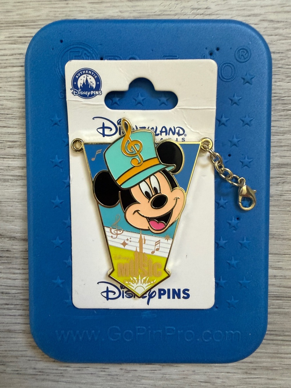 Disneyland Paris Mickey Mouse Music Festival Flag Pin